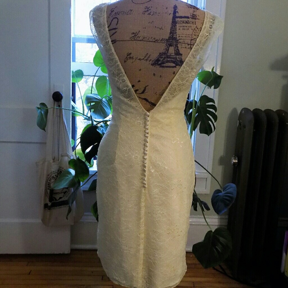Allure bridesmaid dress - Picture 3 of 5